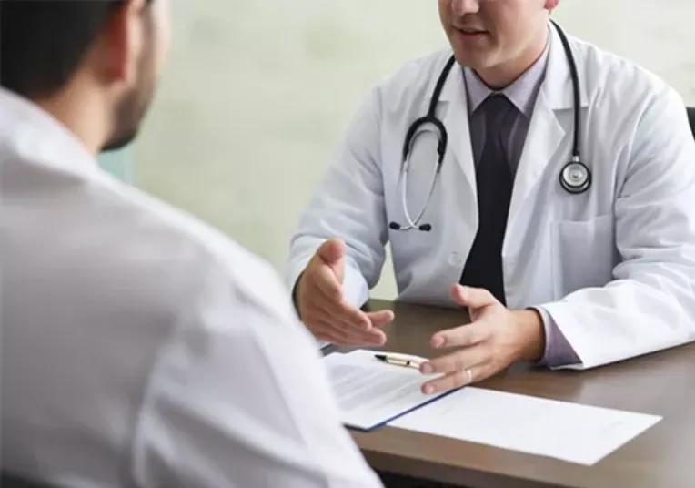 Off-label medicatie voorschrijven; de gezondheidsrisico’s voor patiënten en de financieel-juridische risico’s voor artsen: een beknopt overzicht van NHG-ontradingen bij specifieke ziektebeeld
